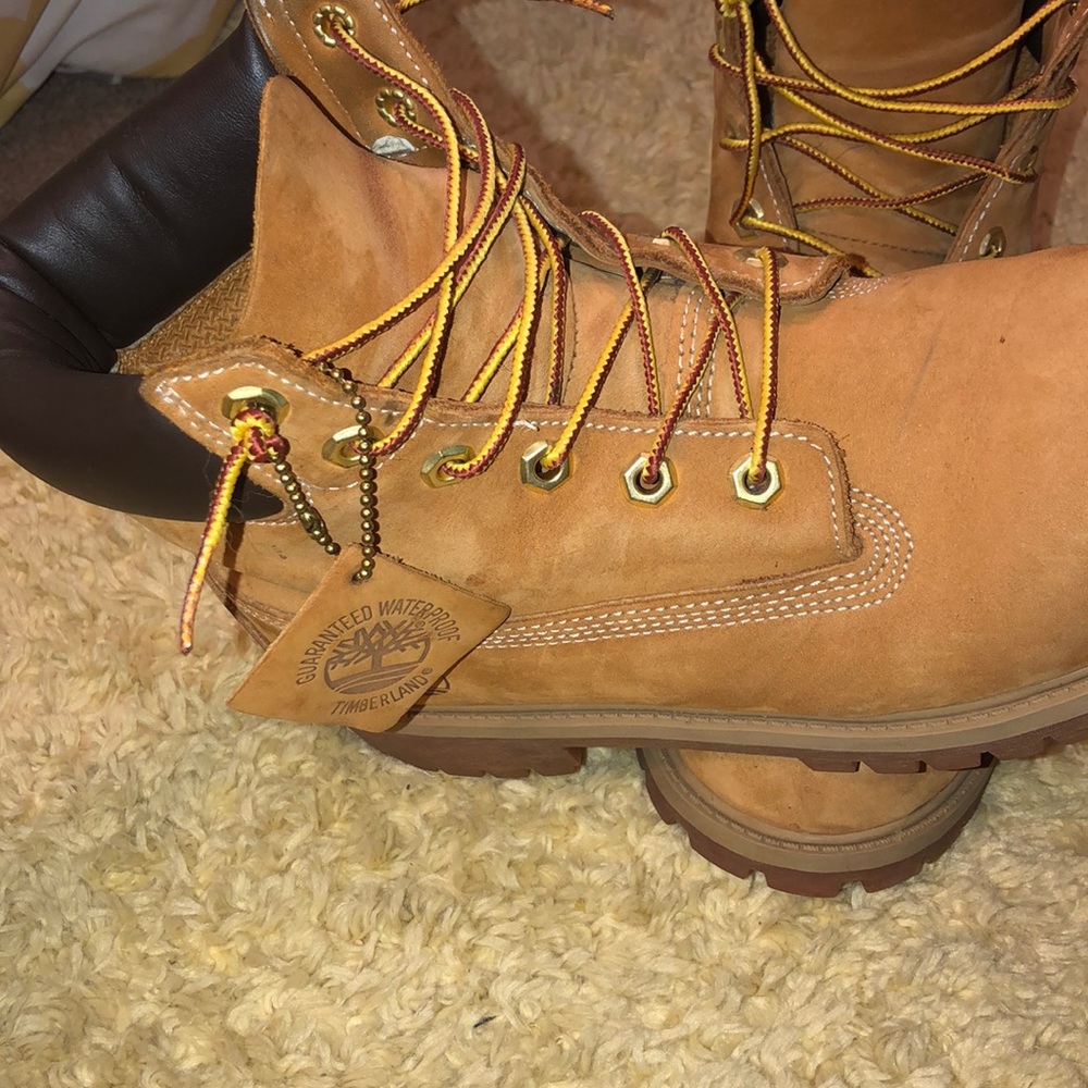 Timberlands - Picture 4 of 4